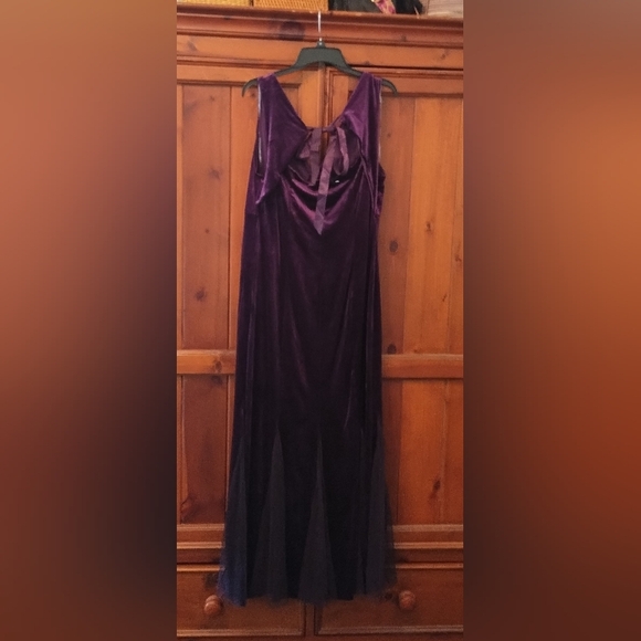NWT Candalite velvet sleeveless retro look full length event dress in purple XL - Picture 2 of 6